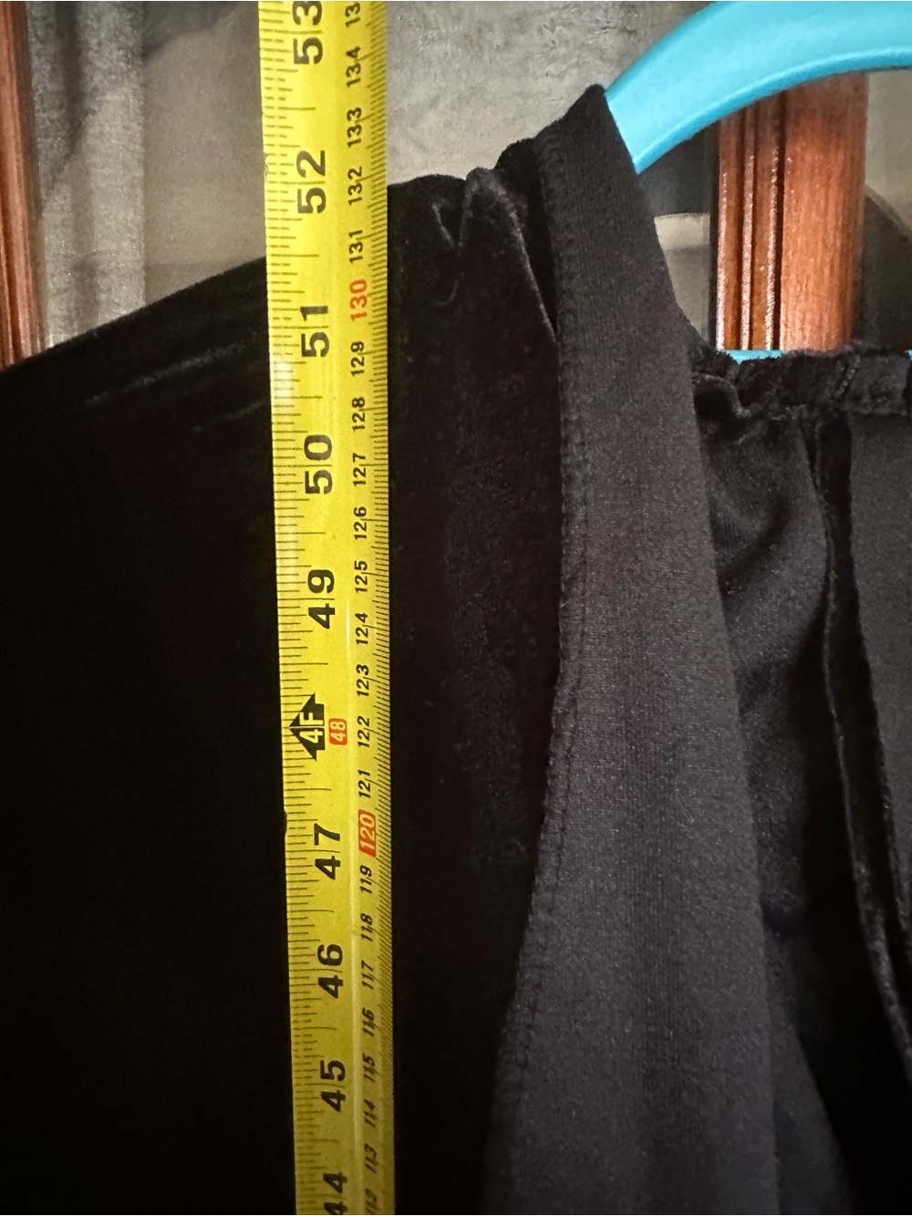 Black Velvet Cape with Hood NWT Adult One Size Fits Most - Picture 4 of 9